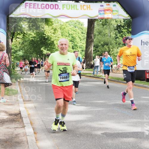 29.06.2025 - hella hamburg halbmarathon MichiJ http://msf.ph/oto/8270822 29.06.2025 10:55:48 Zwischen KM18-KM19 1610, 4453, 5166, 6026, 8256, 8563, 15369, 16687, 18189 meine-sportfotos.de