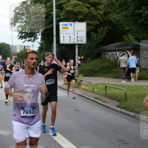 29.06.2025 - hella hamburg halbmarathon Yannick Fuchs http://msf.ph/oto/8270903 29.06.2025 10:36:59 20KM 1209, 1312, 1700, 1903, 2233, 3523, 4235, 4823, 5436, 6721, 6770, 7035, 7363, 7448, 7693, 7734, 7765, 7865, 9833, 10216, 10469, 11907, 12098, 13446, 13483, 13709, 13725, 14811, 15095, 15175, 15270, 15297, 15301, 16295, 16333, 16507, 16626, 16660, 16677, 17000, 17016, 17177, 17363, 17637, 17864, 18330, 18559, 18632, 18680, 18920 meine-sportfotos.de