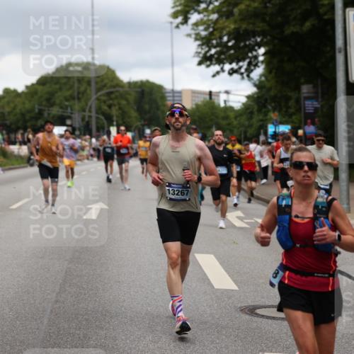 29.06.2025 - hella hamburg halbmarathon Yannick Fuchs http://msf.ph/oto/8270985 29.06.2025 10:49:06 20KM 1120, 1143, 1506, 1628, 2029, 2119, 2252, 2448, 2955, 3256, 3652, 4029, 4616, 4868, 4903, 5021, 6355, 6433, 6891, 6938, 8487, 8618, 10044, 10188, 10376, 11184, 11568, 11799, 12248, 12483, 12526, 12544, 12584, 13267, 14750, 14834, 14845, 14909, 15854, 15868, 15896, 16108, 16110, 16327, 16334, 17603, 17842, 18031, 18190, 18380 meine-sportfotos.de