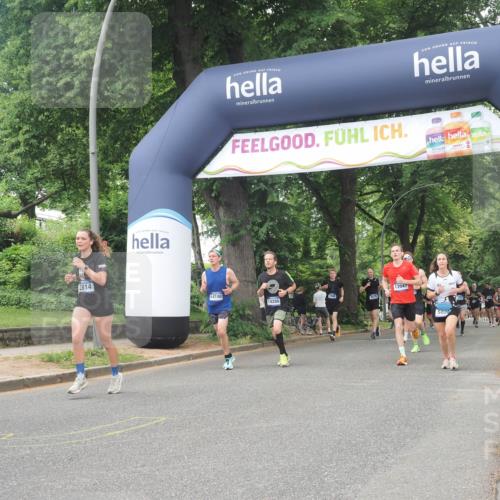 29.06.2025 - hella hamburg halbmarathon KatJ http://msf.ph/oto/8271035 29.06.2025 10:39:47 Zwischen KM18-KM19 1657, 2814, 5008, 5020, 5093, 6198, 7383 meine-sportfotos.de