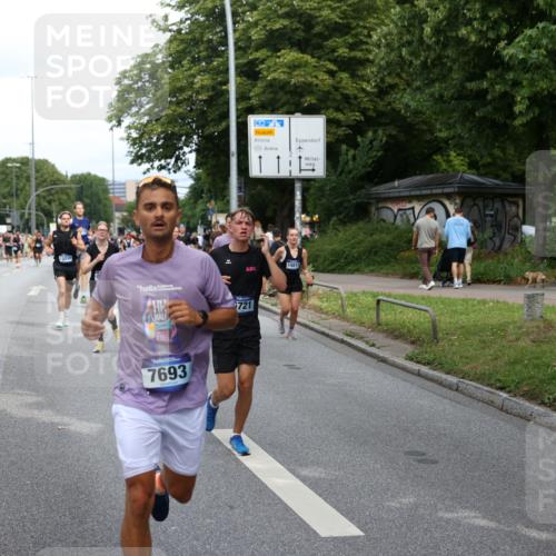 29.06.2025 - hella hamburg halbmarathon Yannick Fuchs http://msf.ph/oto/8271079 29.06.2025 10:36:59 20KM 1209, 1312, 1700, 1903, 2233, 3523, 4235, 4823, 5436, 6721, 6770, 7035, 7363, 7448, 7693, 7734, 7765, 7865, 9833, 10216, 10469, 11907, 12098, 13446, 13483, 13709, 13725, 14811, 15095, 15175, 15270, 15297, 15301, 16295, 16333, 16507, 16626, 16660, 16677, 17000, 17016, 17177, 17363, 17637, 17864, 18330, 18559, 18632, 18680, 18920 meine-sportfotos.de