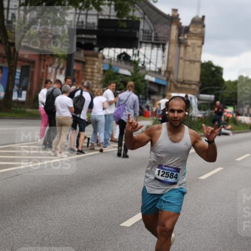 29.06.2025 - hella hamburg halbmarathon Yannick Fuchs http://msf.ph/oto/8271114 29.06.2025 10:49:07 20KM 1120, 1143, 1506, 2029, 2119, 2252, 2448, 2955, 3256, 3652, 4029, 4616, 4868, 4897, 4903, 5021, 6355, 6891, 6938, 8487, 8618, 10044, 10188, 11568, 11799, 12248, 12483, 12526, 12544, 12584, 13267, 14750, 14834, 14845, 14909, 15854, 15868, 15896, 16108, 16110, 16327, 16334, 17603, 17842, 18031, 18190, 18380 meine-sportfotos.de