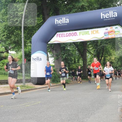 29.06.2025 - hella hamburg halbmarathon KatJ http://msf.ph/oto/8271164 29.06.2025 10:39:47 Zwischen KM18-KM19 1657, 2814, 5008, 5020, 5093, 6198, 7383 meine-sportfotos.de