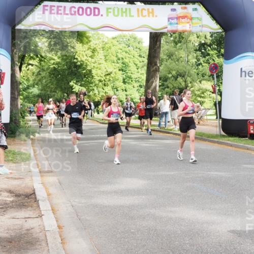 29.06.2025 - hella hamburg halbmarathon MichiJ http://msf.ph/oto/8271168 29.06.2025 10:55:51 Zwischen KM18-KM19 5166, 8256, 8563, 11582, 16687, 18189, 18910 meine-sportfotos.de