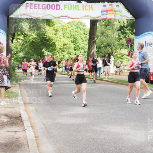 29.06.2025 - hella hamburg halbmarathon MichiJ http://msf.ph/oto/8271235 29.06.2025 10:55:51 Zwischen KM18-KM19 5166, 8256, 8563, 11582, 16687, 18189, 18910 meine-sportfotos.de