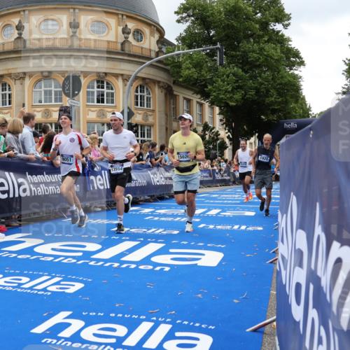 29.06.2025 - hella hamburg halbmarathon Strokosch-Dieckow http://msf.ph/oto/8271238 29.06.2025 10:46:39 Ziel 1920, 1942, 3976, 5459, 6630, 9051, 11858, 13525, 13554, 14541, 15026, 15133, 15206, 15714, 15900, 16175, 17353, 17743, 17865, 18297, 18882, 19128 meine-sportfotos.de