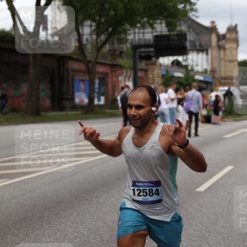29.06.2025 - hella hamburg halbmarathon Yannick Fuchs http://msf.ph/oto/8271473 29.06.2025 10:49:07 20KM 1120, 1143, 1506, 2029, 2119, 2252, 2448, 2955, 3256, 3652, 4029, 4616, 4868, 4897, 4903, 5021, 6355, 6891, 6938, 8487, 8618, 10044, 10188, 11568, 11799, 12248, 12483, 12526, 12544, 12584, 13267, 14750, 14834, 14845, 14909, 15854, 15868, 15896, 16108, 16110, 16327, 16334, 17603, 17842, 18031, 18190, 18380 meine-sportfotos.de