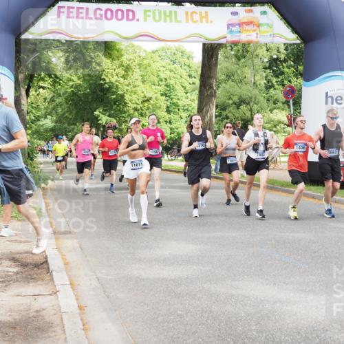 29.06.2025 - hella hamburg halbmarathon MichiJ http://msf.ph/oto/8271565 29.06.2025 10:55:55 Zwischen KM18-KM19 1406, 4663, 5166, 6083, 7802, 8256, 9845, 11582, 11611, 13285, 14270, 15858, 18910 meine-sportfotos.de