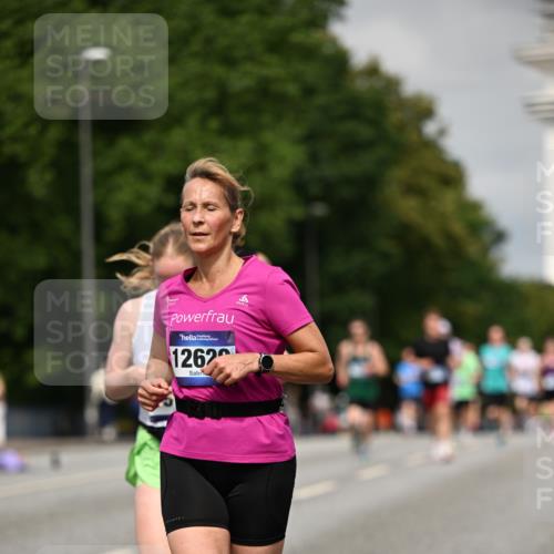 29.06.2025 - hella hamburg halbmarathon Dr. Thomas Lammeyer http://msf.ph/oto/8271643 29.06.2025 10:15:12 Kennedybrücke 1531, 1866, 1992, 4287, 5379, 5440, 5990, 5991, 8171, 8807, 8810, 9169, 9191, 10196, 10372, 11321 meine-sportfotos.de