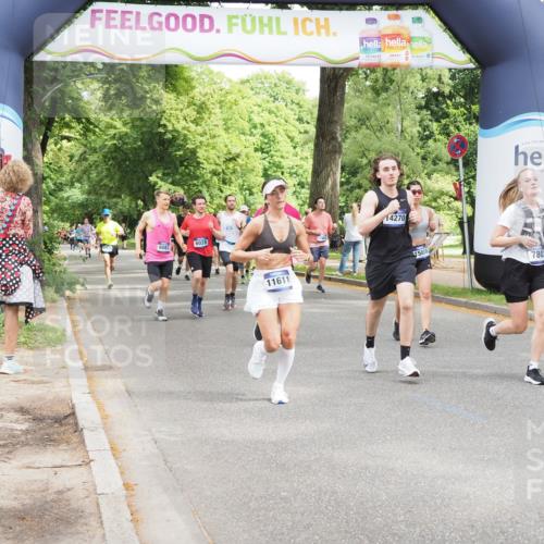 29.06.2025 - hella hamburg halbmarathon MichiJ http://msf.ph/oto/8271697 29.06.2025 10:55:55 Zwischen KM18-KM19 1406, 4663, 5166, 6083, 7802, 8256, 9845, 11582, 11611, 13285, 14270, 15858, 18910 meine-sportfotos.de