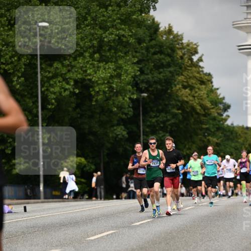 29.06.2025 - hella hamburg halbmarathon Dr. Thomas Lammeyer http://msf.ph/oto/8271756 29.06.2025 10:15:14 Kennedybrücke 1166, 1531, 1866, 1992, 4227, 4287, 5379, 5440, 5990, 5991, 8171, 8807, 8810, 9169, 9191, 10372, 11321 meine-sportfotos.de