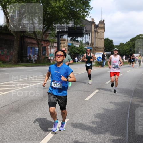 29.06.2025 - hella hamburg halbmarathon Yannick Fuchs http://msf.ph/oto/8271808 29.06.2025 10:37:02 20KM 1209, 1312, 1700, 2233, 4235, 4823, 5436, 6721, 6770, 7035, 7448, 7693, 7734, 7765, 7865, 9833, 10216, 10469, 11907, 12839, 13446, 13709, 13725, 14447, 14811, 14813, 15095, 15175, 15270, 15297, 15301, 15535, 16295, 16333, 16507, 16626, 16660, 16677, 17000, 17016, 17177, 17363, 17864, 17911, 18275, 18330, 18559, 18632, 18680, 18920 meine-sportfotos.de