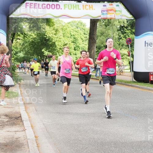 29.06.2025 - hella hamburg halbmarathon MichiJ http://msf.ph/oto/8271840 29.06.2025 10:55:57 Zwischen KM18-KM19 1406, 4663, 5176, 6028, 6083, 7802, 9845, 11582, 11611, 12653, 13285, 14270, 15858, 17439, 18910 meine-sportfotos.de