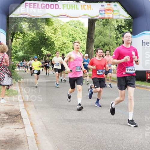 29.06.2025 - hella hamburg halbmarathon MichiJ http://msf.ph/oto/8271945 29.06.2025 10:55:57 Zwischen KM18-KM19 1406, 4663, 5176, 6028, 6083, 7802, 9845, 11582, 11611, 12653, 13285, 14270, 15858, 17439, 18910 meine-sportfotos.de