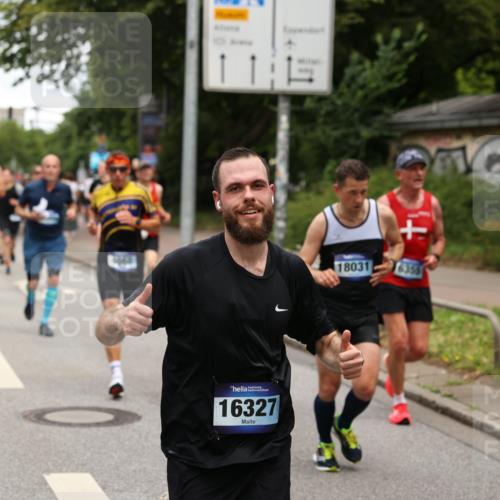 29.06.2025 - hella hamburg halbmarathon Yannick Fuchs http://msf.ph/oto/8272042 29.06.2025 10:49:10 20KM 1120, 1143, 2029, 2252, 2448, 2955, 3037, 3256, 3652, 4249, 4616, 4868, 4897, 4903, 5021, 6355, 6891, 6938, 7221, 8618, 8691, 10044, 10188, 11231, 11568, 12248, 12483, 12526, 12544, 12584, 13267, 13470, 14750, 14834, 14845, 14909, 15300, 15854, 15868, 15896, 16108, 16110, 16327, 16334, 16609, 17603, 17842, 18031, 18190, 19047 meine-sportfotos.de