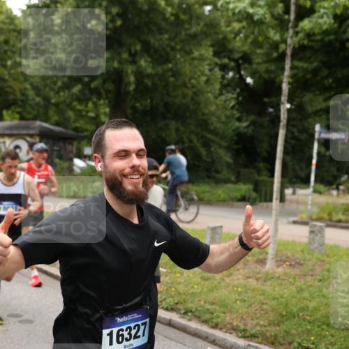 29.06.2025 - hella hamburg halbmarathon Yannick Fuchs http://msf.ph/oto/8272367 29.06.2025 10:49:10 20KM 1120, 1143, 2029, 2252, 2448, 2955, 3037, 3256, 3652, 4249, 4616, 4868, 4897, 4903, 5021, 6355, 6891, 6938, 7221, 8618, 8691, 10044, 10188, 11231, 11568, 12248, 12483, 12526, 12544, 12584, 13267, 13470, 14750, 14834, 14845, 14909, 15300, 15854, 15868, 15896, 16108, 16110, 16327, 16334, 16609, 17603, 17842, 18031, 18190, 19047 meine-sportfotos.de