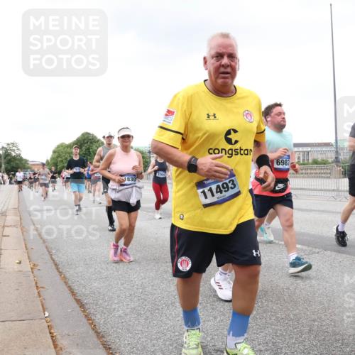29.06.2025 - hella hamburg halbmarathon Lena Gebhardt http://msf.ph/oto/8272427 29.06.2025 10:54:25 Lombardsbrücke 15791, 830, 3364, 11493, 1417, 6987, 1263, 1762, 1779, 1789, 1822, 1949, 2084, 2244, 2372, 2532, 2586, 2600, 2761, 2854, 3079, 3187, 3188, 3249, 3364, 3465, 3467, 3557, 3761, 3795, 3857, 4323, 4685, 4720, 4838, 4971, 5157, 5185, 5216, 5309, 5514, 5804, 5817, 5898, 5933, 5993, 6023, 6279, 6468, 6583, 6987, 6988, 7498, 7670, 7874, 7946, 7986, 8801, 8803, 8867, 9130, 9138, 9203, 10207, 10471, 11033, 11354, 11567, 11569, 11785, 12930, 13272 meine-sportfotos.de