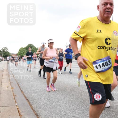 29.06.2025 - hella hamburg halbmarathon Lena Gebhardt http://msf.ph/oto/8272548 29.06.2025 10:54:25 Lombardsbrücke 15791, 830, 3364, 5309, 690, 11493, 1910, 1263, 1762, 1779, 1789, 1822, 1949, 2084, 2244, 2372, 2532, 2586, 2600, 2761, 2854, 3079, 3187, 3188, 3249, 3364, 3465, 3467, 3557, 3761, 3795, 3857, 4323, 4685, 4720, 4838, 4971, 5157, 5185, 5216, 5309, 5514, 5804, 5817, 5898, 5933, 5993, 6023, 6279, 6468, 6583, 6987, 6988, 7498, 7670, 7874, 7946, 7986, 8801, 8803, 8867, 9130, 9138, 9203, 10207, 10471, 11033, 11354, 11567, 11569, 11785, 12930, 13272 meine-sportfotos.de