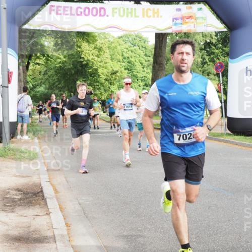 29.06.2025 - hella hamburg halbmarathon MichiJ http://msf.ph/oto/8272584 29.06.2025 10:31:23 Zwischen KM18-KM19 4235, 5011, 5506, 7026, 7865, 10251, 11177, 16224, 16333, 16648, 17403, 17516, 18680, 19009 meine-sportfotos.de