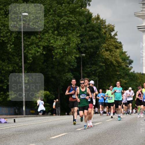 29.06.2025 - hella hamburg halbmarathon Dr. Thomas Lammeyer http://msf.ph/oto/8272617 29.06.2025 10:15:15 Kennedybrücke 1166, 1531, 1866, 1992, 4227, 5379, 5440, 5990, 5991, 8807, 8810, 9169, 9191, 10372, 11321 meine-sportfotos.de