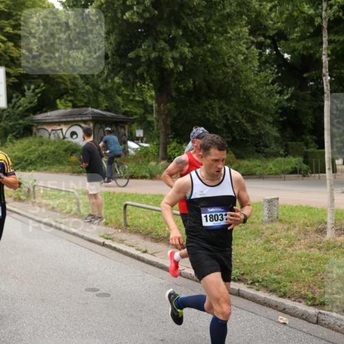 29.06.2025 - hella hamburg halbmarathon Yannick Fuchs http://msf.ph/oto/8272619 29.06.2025 10:49:11 20KM 1120, 1143, 2029, 2252, 2448, 3037, 3256, 4249, 4616, 4868, 4897, 4903, 5021, 6355, 6891, 6938, 7221, 8618, 8691, 10044, 10188, 10582, 11231, 11568, 12248, 12483, 12526, 12544, 12584, 13236, 13267, 13470, 14750, 14834, 14845, 14909, 15300, 15854, 15868, 15896, 16108, 16110, 16327, 16334, 16609, 17603, 18031, 18190, 18290, 19047 meine-sportfotos.de