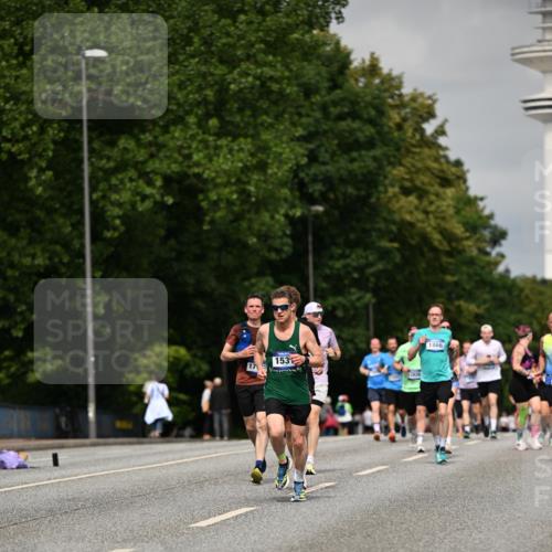 29.06.2025 - hella hamburg halbmarathon Dr. Thomas Lammeyer http://msf.ph/oto/8272800 29.06.2025 10:15:15 Kennedybrücke 1166, 1531, 1866, 1992, 4227, 5379, 5440, 5990, 5991, 8807, 8810, 9169, 9191, 10372, 11321 meine-sportfotos.de