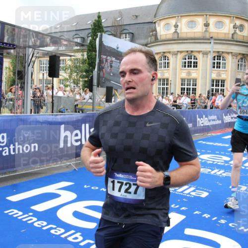 29.06.2025 - hella hamburg halbmarathon Michael Strokosch http://msf.ph/oto/8272833 29.06.2025 10:53:30 Ziel 1061, 1499, 1727, 2070, 5866, 6198, 6629, 6942, 8651, 11068, 12909, 13912, 13997, 15838, 17710, 18134 meine-sportfotos.de