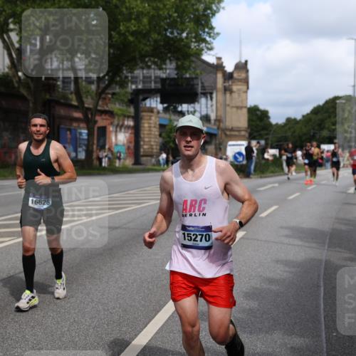 29.06.2025 - hella hamburg halbmarathon Yannick Fuchs http://msf.ph/oto/8272900 29.06.2025 10:37:04 20KM 1312, 1353, 1700, 2233, 4235, 4823, 5436, 6721, 6770, 7035, 7448, 7693, 7734, 7765, 7865, 9371, 9833, 10216, 10469, 11907, 12839, 13446, 14447, 14560, 14811, 14813, 15095, 15175, 15270, 15297, 15301, 15535, 16295, 16333, 16507, 16626, 16660, 16677, 17000, 17016, 17177, 17363, 17733, 17864, 17911, 18275, 18330, 18559, 18632, 18659, 18680, 18920 meine-sportfotos.de
