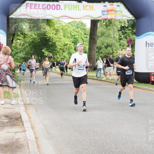 29.06.2025 - hella hamburg halbmarathon MichiJ http://msf.ph/oto/8272918 29.06.2025 10:56:04 Zwischen KM18-KM19 2942, 3025, 3262, 5176, 6028, 9674, 12653, 15012, 17439, 18616, 18617 meine-sportfotos.de
