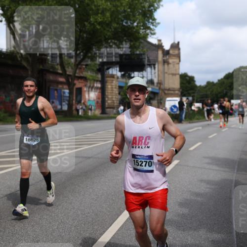 29.06.2025 - hella hamburg halbmarathon Yannick Fuchs http://msf.ph/oto/8272941 29.06.2025 10:37:04 20KM 1312, 1353, 1700, 2233, 4235, 4823, 5436, 6721, 6770, 7035, 7448, 7693, 7734, 7765, 7865, 9371, 9833, 10216, 10469, 11907, 12839, 13446, 14447, 14560, 14811, 14813, 15095, 15175, 15270, 15297, 15301, 15535, 16295, 16333, 16507, 16626, 16660, 16677, 17000, 17016, 17177, 17363, 17733, 17864, 17911, 18275, 18330, 18559, 18632, 18659, 18680, 18920 meine-sportfotos.de