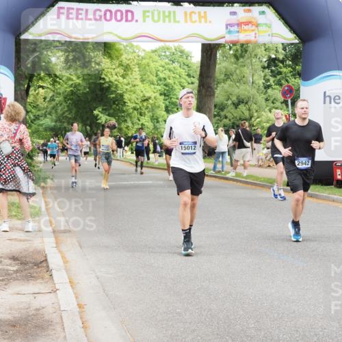 29.06.2025 - hella hamburg halbmarathon MichiJ http://msf.ph/oto/8272992 29.06.2025 10:56:05 Zwischen KM18-KM19 2942, 3025, 3262, 9674, 12653, 15012, 18616, 18617 meine-sportfotos.de