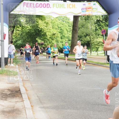29.06.2025 - hella hamburg halbmarathon MichiJ http://msf.ph/oto/8273025 29.06.2025 10:31:25 Zwischen KM18-KM19 4080, 5011, 5506, 7026, 7865, 9534, 10251, 14813, 16224, 16333, 16648, 17403, 17516, 18680, 19009 meine-sportfotos.de