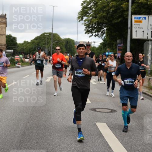 29.06.2025 - hella hamburg halbmarathon Yannick Fuchs http://msf.ph/oto/8273035 29.06.2025 10:49:12 20KM 1120, 1143, 2029, 2252, 2448, 3037, 3256, 4249, 4616, 4868, 4897, 4903, 5021, 6355, 6891, 6938, 7221, 8618, 8691, 10044, 10188, 10582, 11231, 11568, 12248, 12483, 12526, 12544, 12584, 13234, 13236, 13267, 13470, 14750, 14834, 14845, 14909, 15300, 15854, 15868, 15896, 16108, 16110, 16213, 16327, 16334, 16609, 17603, 17940, 18031, 18190, 18290, 19047 meine-sportfotos.de
