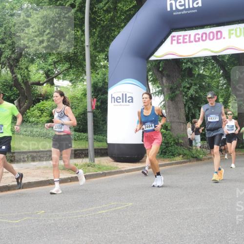 29.06.2025 - hella hamburg halbmarathon KatJ http://msf.ph/oto/8273069 29.06.2025 10:40:02 Zwischen KM18-KM19 1706, 2444, 3208, 3209, 5169, 5194, 6390, 7130, 7786, 8390, 8447 meine-sportfotos.de