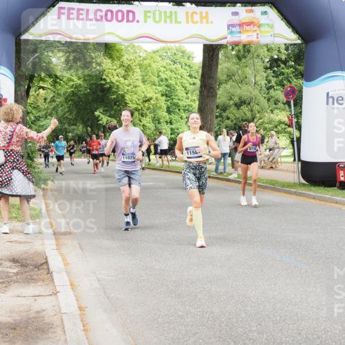 29.06.2025 - hella hamburg halbmarathon MichiJ http://msf.ph/oto/8273183 29.06.2025 10:56:08 Zwischen KM18-KM19 2942, 4649, 9738, 11581, 15012, 18616, 18617 meine-sportfotos.de