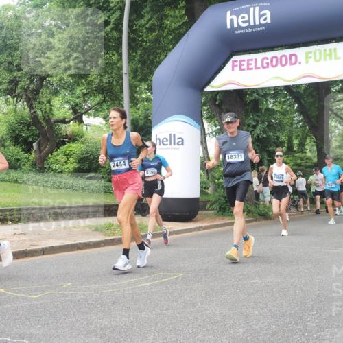 29.06.2025 - hella hamburg halbmarathon KatJ http://msf.ph/oto/8273249 29.06.2025 10:40:03 Zwischen KM18-KM19 1706, 2444, 3208, 3209, 5169, 5194, 6390, 7786, 8390 meine-sportfotos.de