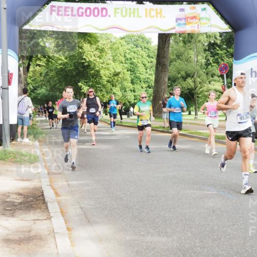 29.06.2025 - hella hamburg halbmarathon MichiJ http://msf.ph/oto/8273286 29.06.2025 10:31:26 Zwischen KM18-KM19 4080, 5011, 5477, 7026, 7865, 9534, 10099, 10251, 14813, 16224, 16648, 17403, 17516, 18680, 19009 meine-sportfotos.de