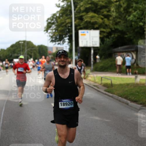 29.06.2025 - hella hamburg halbmarathon Yannick Fuchs http://msf.ph/oto/8273297 29.06.2025 10:37:09 20KM 1353, 1675, 1700, 1735, 2233, 4235, 5011, 5124, 5436, 7035, 7448, 7734, 7765, 7865, 9364, 9371, 9534, 9833, 10216, 10469, 11907, 12839, 13446, 14226, 14447, 14560, 14813, 15095, 15175, 15255, 15270, 15297, 15301, 15535, 16295, 16333, 16626, 16660, 16677, 17000, 17177, 17733, 17864, 17911, 18004, 18275, 18304, 18559, 18632, 18659, 18680, 18920 meine-sportfotos.de