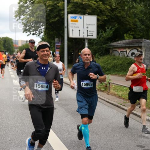 29.06.2025 - hella hamburg halbmarathon Yannick Fuchs http://msf.ph/oto/8273440 29.06.2025 10:49:13 20KM 1120, 1143, 2029, 2252, 2448, 3037, 3256, 4249, 4616, 4868, 4897, 4903, 5021, 6355, 6891, 6938, 7147, 7221, 8618, 8691, 10044, 10188, 10582, 11231, 11568, 12248, 12483, 12544, 12584, 13234, 13236, 13267, 13470, 14750, 14834, 14845, 14909, 15300, 15854, 15868, 15896, 16108, 16110, 16213, 16327, 16334, 16609, 17603, 17940, 18031, 18190, 18290, 19047 meine-sportfotos.de