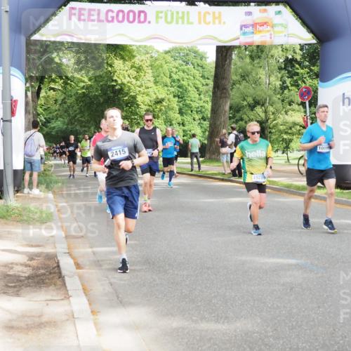 29.06.2025 - hella hamburg halbmarathon MichiJ http://msf.ph/oto/8273511 29.06.2025 10:31:27 Zwischen KM18-KM19 2415, 4080, 5477, 7026, 7865, 9114, 9534, 10099, 10251, 13897, 14813, 16224, 16648, 17403, 17516, 18680, 19009, 19229 meine-sportfotos.de