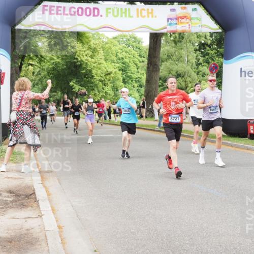 29.06.2025 - hella hamburg halbmarathon MichiJ http://msf.ph/oto/8273544 29.06.2025 10:56:14 Zwischen KM18-KM19 4649, 4864, 8727, 9738, 11025, 11581, 14384, 17239, 17296, 17985 meine-sportfotos.de
