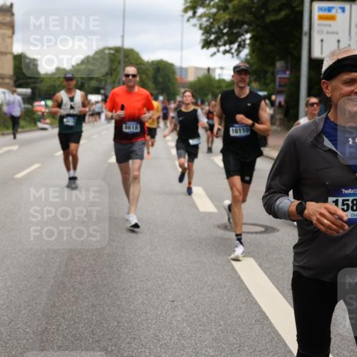 29.06.2025 - hella hamburg halbmarathon Yannick Fuchs http://msf.ph/oto/8273593 29.06.2025 10:49:13 20KM 1120, 1143, 2029, 2252, 2448, 3037, 3256, 4249, 4616, 4868, 4897, 4903, 5021, 6355, 6891, 6938, 7147, 7221, 8618, 8691, 10044, 10188, 10582, 11231, 11568, 12248, 12483, 12544, 12584, 13234, 13236, 13267, 13470, 14750, 14834, 14845, 14909, 15300, 15854, 15868, 15896, 16108, 16110, 16213, 16327, 16334, 16609, 17603, 17940, 18031, 18190, 18290, 19047 meine-sportfotos.de