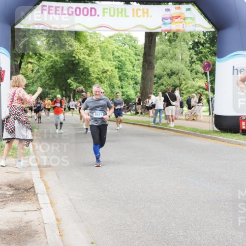 29.06.2025 - hella hamburg halbmarathon MichiJ http://msf.ph/oto/8273794 29.06.2025 10:56:22 Zwischen KM18-KM19 2288, 3091, 4962, 6295, 8614, 12492, 17985, 18218 meine-sportfotos.de