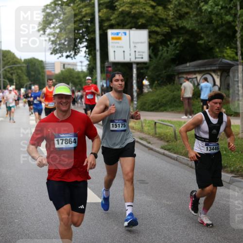 29.06.2025 - hella hamburg halbmarathon Yannick Fuchs http://msf.ph/oto/8273873 29.06.2025 10:37:10 20KM 1353, 1675, 1700, 1735, 2233, 4235, 5011, 5124, 5436, 7035, 7448, 7734, 7765, 7865, 9364, 9371, 9534, 9833, 10216, 10469, 11907, 12839, 13446, 14226, 14447, 14560, 14813, 15095, 15175, 15255, 15297, 15301, 15328, 15535, 16295, 16333, 16660, 16677, 17000, 17177, 17733, 17864, 17911, 18004, 18275, 18304, 18559, 18632, 18659, 18680, 18920 meine-sportfotos.de