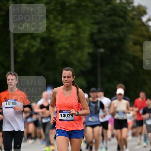 29.06.2025 - hella hamburg halbmarathon Dr. Thomas Lammeyer http://msf.ph/oto/8273874 29.06.2025 10:36:07 Kennedybrücke 1235, 1292, 2672, 3239, 3358, 3707, 3751, 3752, 3778, 4314, 4365, 4605, 4924, 5496, 5601, 5658, 5743, 6218, 6344, 7239, 7295, 7334, 7344, 7535, 7570, 7695, 7816, 7898, 8072, 8073, 8124, 8127, 8304, 8538, 8757, 9478, 9604, 9882, 10248, 10421, 11168 meine-sportfotos.de