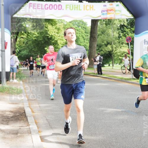 29.06.2025 - hella hamburg halbmarathon MichiJ http://msf.ph/oto/8273897 29.06.2025 10:31:28 Zwischen KM18-KM19 2415, 4080, 5477, 7026, 7865, 9114, 9534, 10099, 10251, 13897, 14813, 16224, 17403, 17516, 19009, 19229 meine-sportfotos.de
