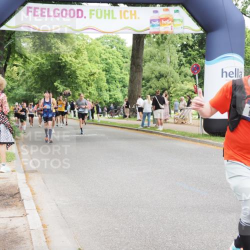 29.06.2025 - hella hamburg halbmarathon MichiJ http://msf.ph/oto/8274276 29.06.2025 10:56:28 Zwischen KM18-KM19 1032, 3091, 4204, 8614, 11987, 12492, 17988, 19190 meine-sportfotos.de