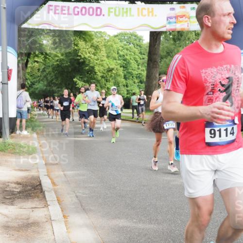 29.06.2025 - hella hamburg halbmarathon MichiJ http://msf.ph/oto/8274406 29.06.2025 10:31:31 Zwischen KM18-KM19 1735, 2415, 4080, 5477, 7865, 9114, 9534, 10099, 12153, 13897, 14813, 15706, 16338, 19229 meine-sportfotos.de