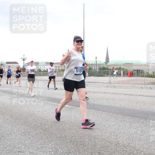 29.06.2025 - hella hamburg halbmarathon Lena Gebhardt http://msf.ph/oto/8274426 29.06.2025 10:54:33 Lombardsbrücke 8803, 5157, 1198, 1762, 1779, 1822, 1949, 2084, 2244, 2532, 2566, 2586, 2600, 2632, 2761, 3187, 3188, 3364, 3761, 3795, 3857, 4323, 4685, 4720, 4838, 4971, 5157, 5185, 5216, 5309, 5500, 5514, 5804, 5817, 5882, 5933, 5993, 6023, 6279, 6468, 6982, 6987, 6988, 7498, 7670, 7874, 7946, 7986, 8012, 8186, 8801, 8803, 8867, 9130, 9203, 9521, 10207, 10331, 10471, 11033, 11226, 11287, 11354, 11567, 11569, 11785, 12240, 12268, 12270, 12930, 13272, 13283, 13944, 13945 meine-sportfotos.de