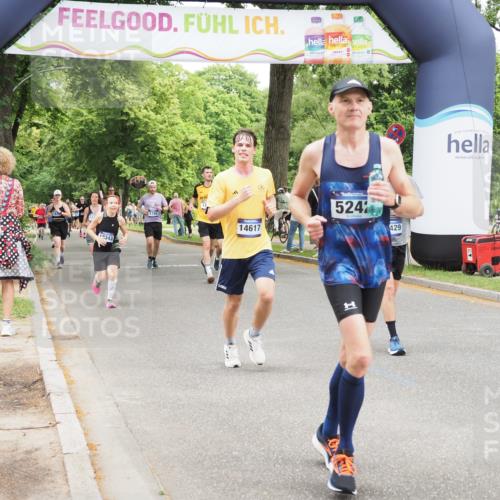 29.06.2025 - hella hamburg halbmarathon MichiJ http://msf.ph/oto/8274467 29.06.2025 10:56:32 Zwischen KM18-KM19 1032, 4204, 5242, 14617, 17988, 18429, 19190 meine-sportfotos.de